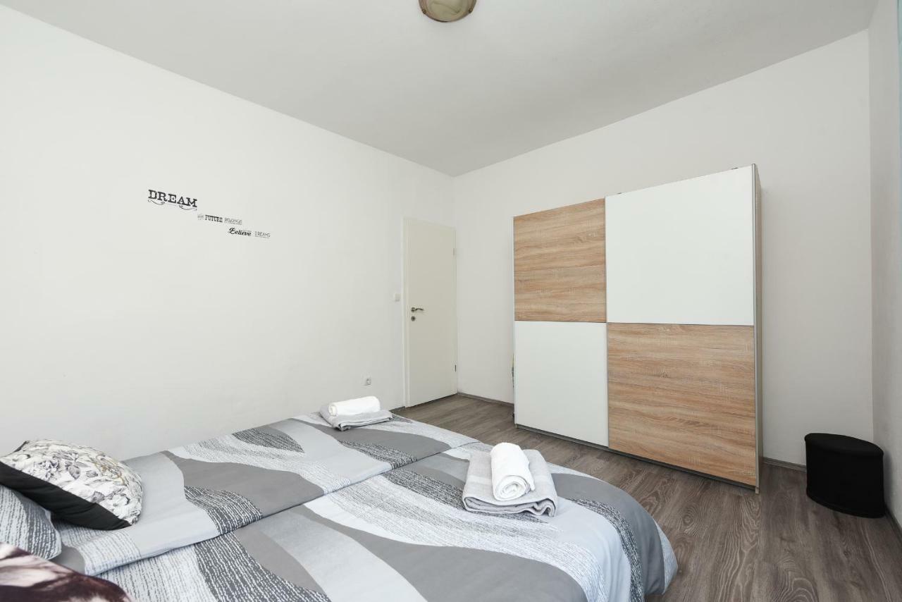 Apartmani Damant Zadar Zewnętrze zdjęcie